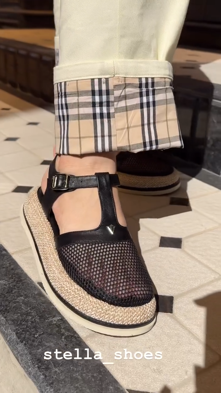 2025 Mesh Hollow Elastic Overshoes