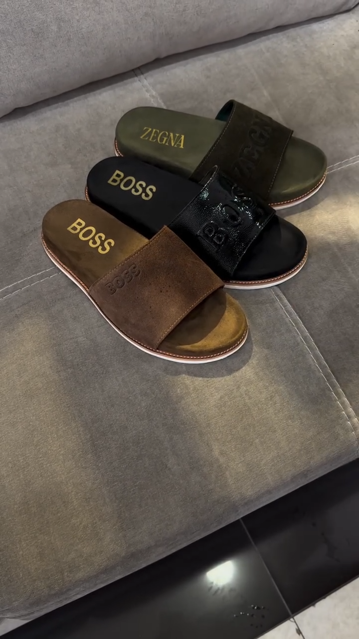Men's suede flip-flops