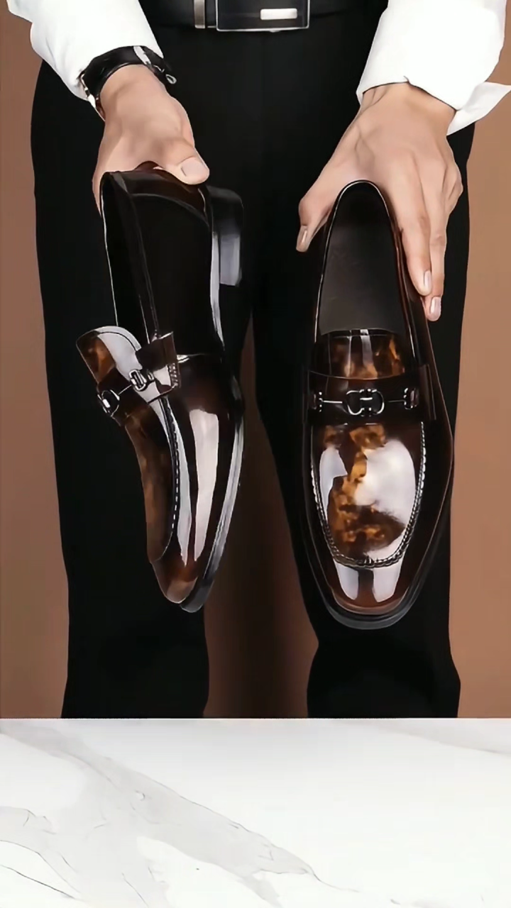 Piano lacquered leather shoes
