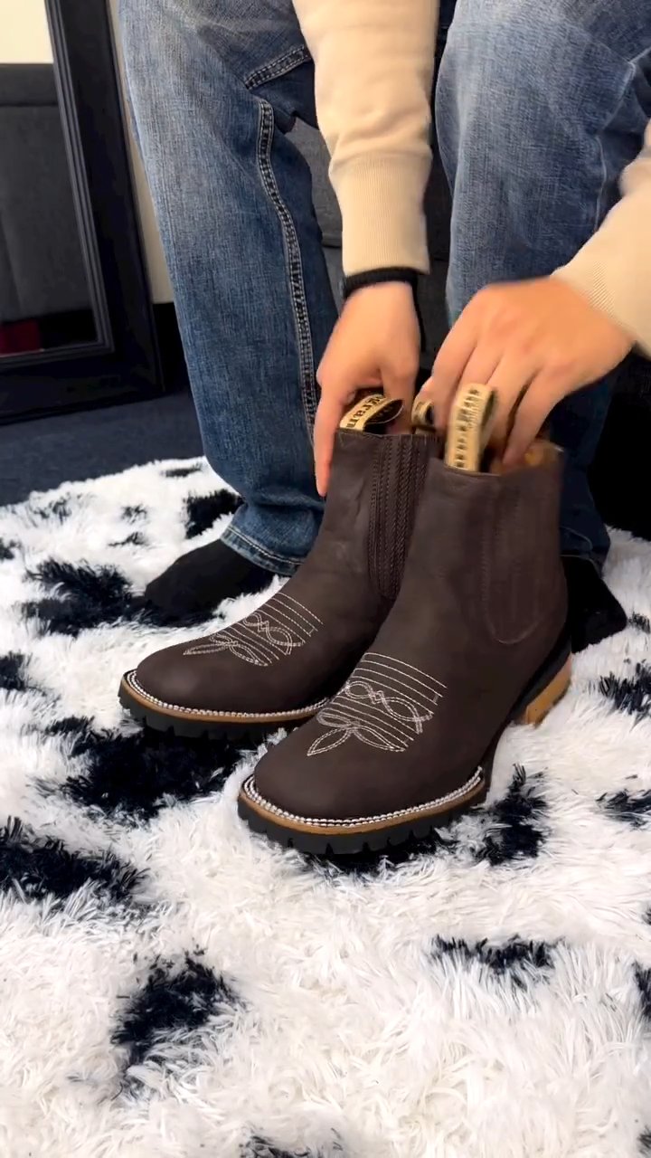 Men's One-Step Cowhide Waterproof Lightweight Boots