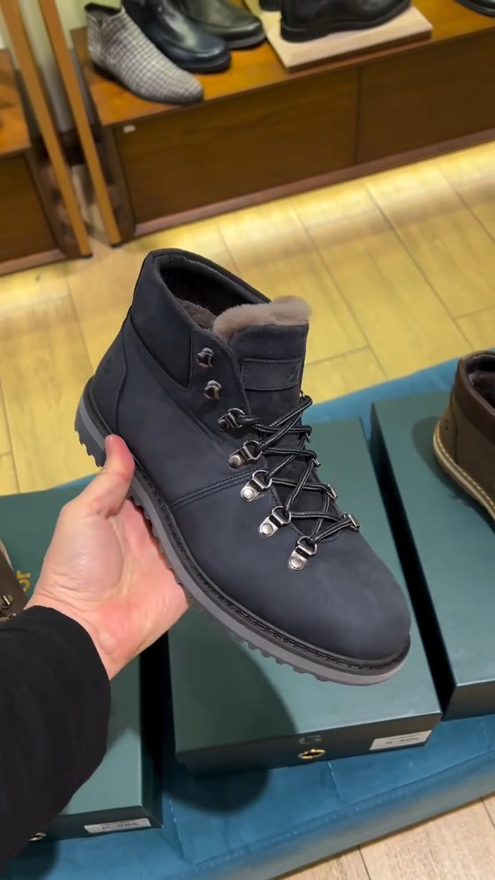 Men's Classic Chelsea Boots