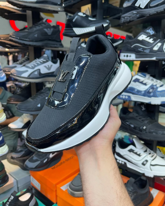 Men's Lightweight Comfortable Travel Shoes