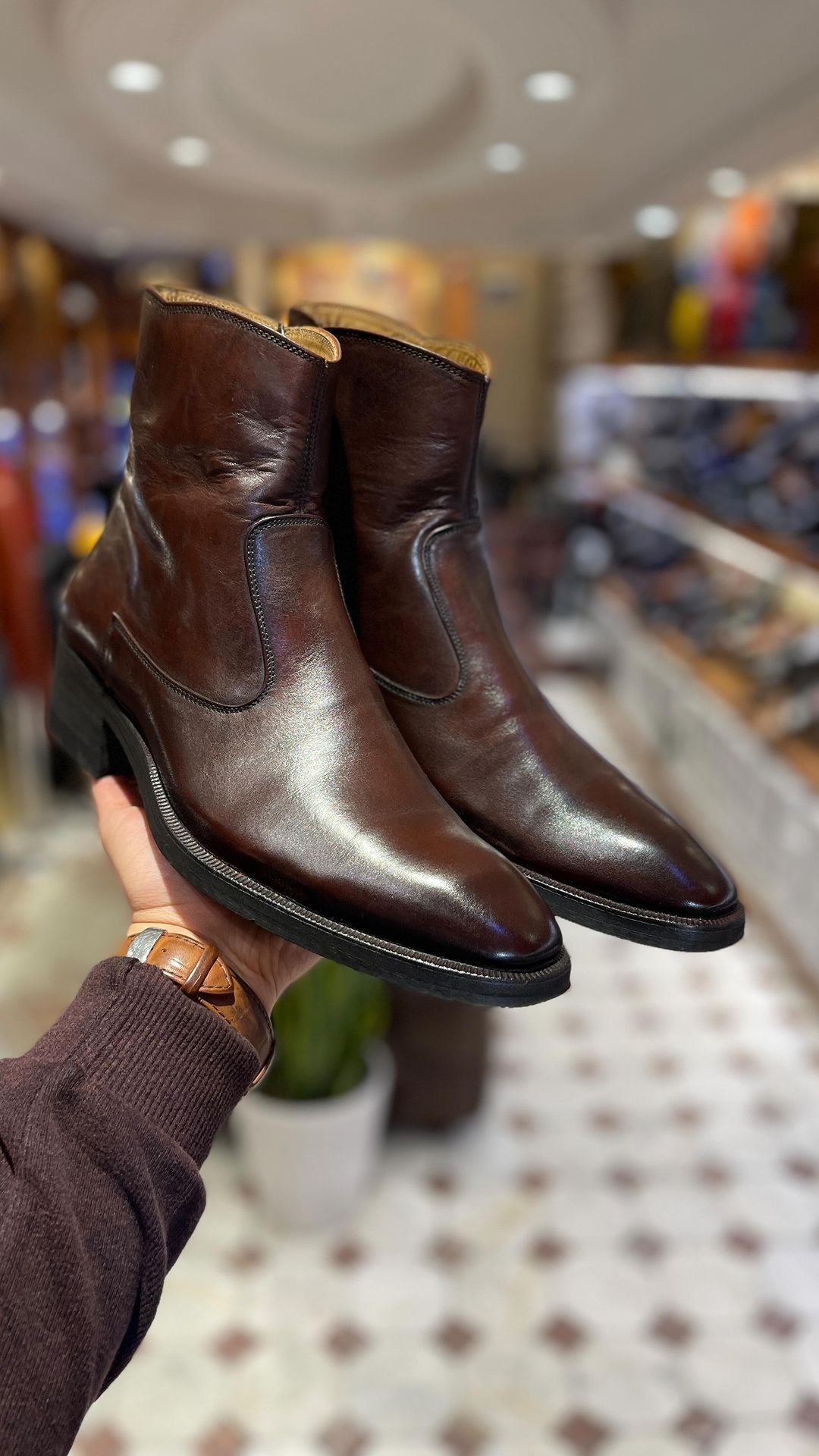 Italian Leather Crafted Cowhide Boots