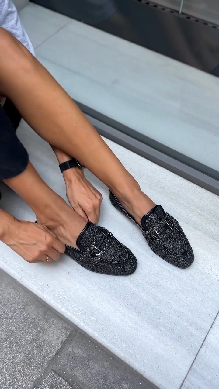 Knitted Straw Flats Black