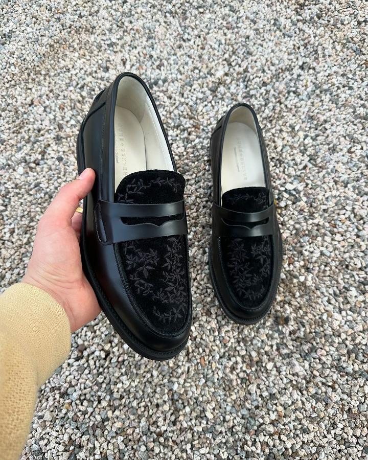 Men's Wilde Black Vine Penny Loafer