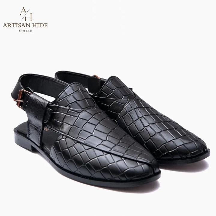 Black croc peshawari chappal