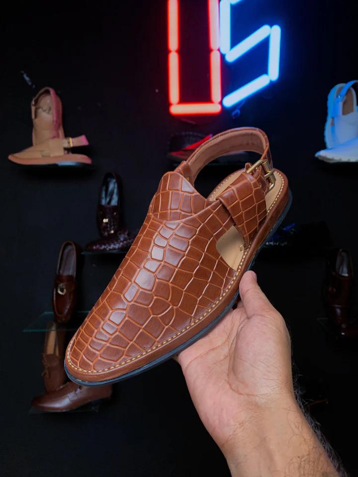 Crocodile Peshawari Jeans Chappal