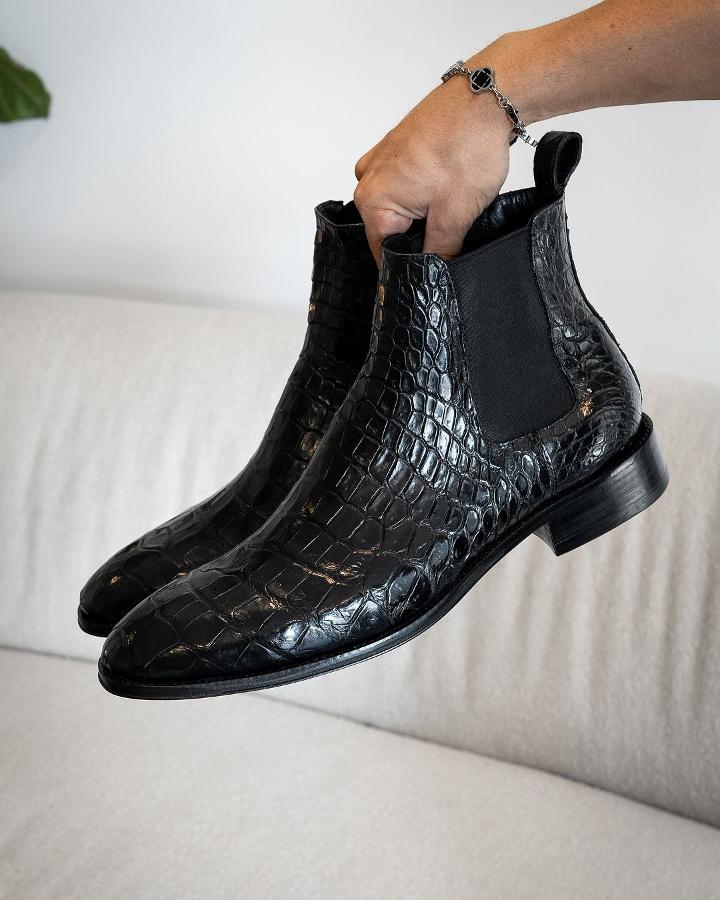 Luxurious Black Leather Boots