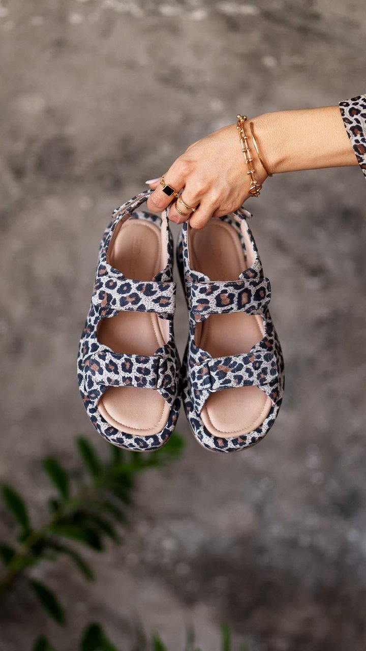 Summer non-slip leopard print sandals